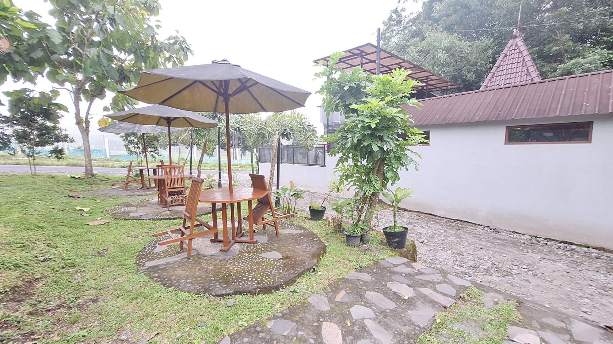The Allabun Glamping Yogyakarta Калиуранг Экстерьер фото